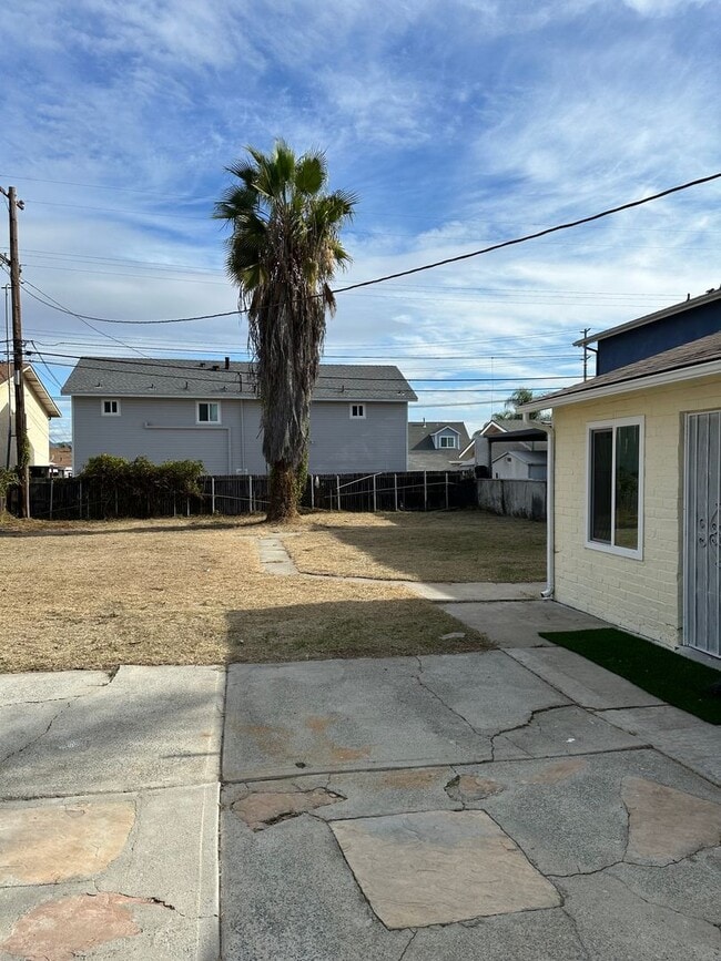 Building Photo - 317 Richfield Ave