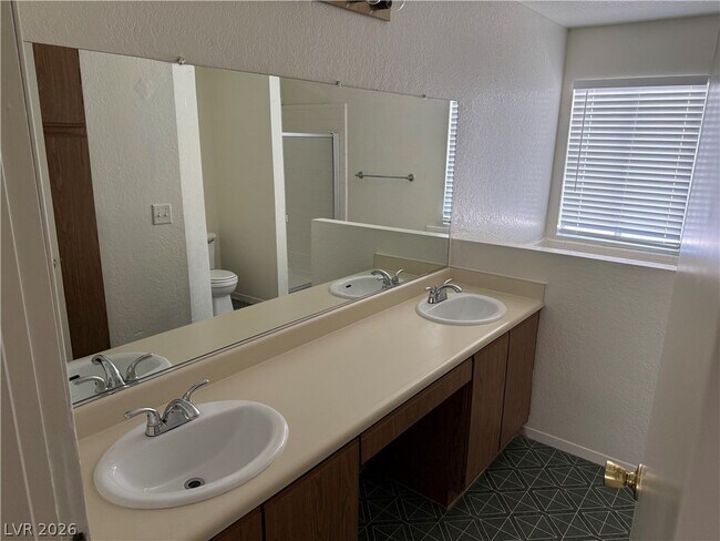 Building Photo - 3838 Terrazzo Ave