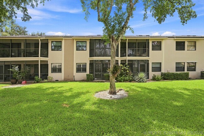 Building Photo - 9825 NW 1st Ct
