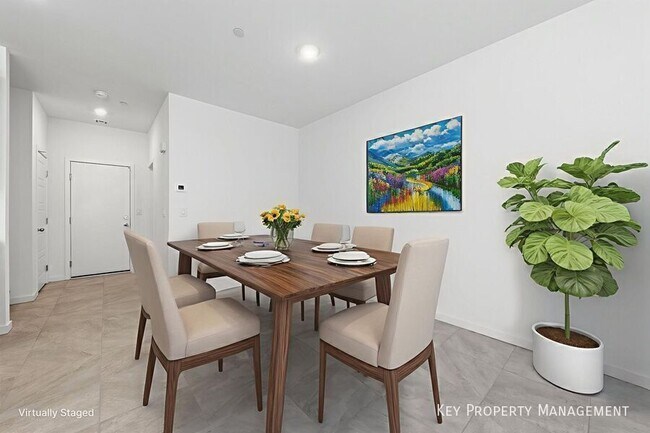 Building Photo - 1529 Layla Crossing Ave