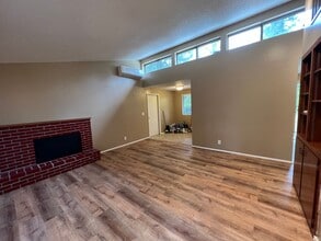 Building Photo - 28th Ave and Garfield St