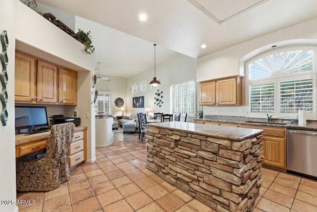 Building Photo - 12202 N 138th St