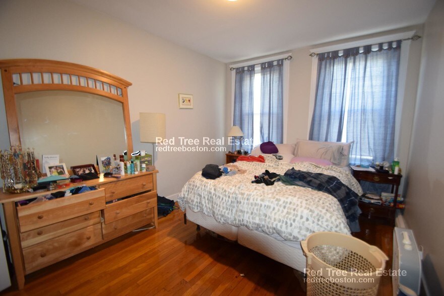 Building Photo - 32 Ransom Rd