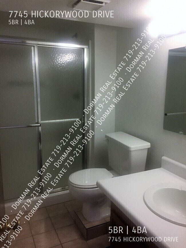 Building Photo - 7745 Hickorywood Dr