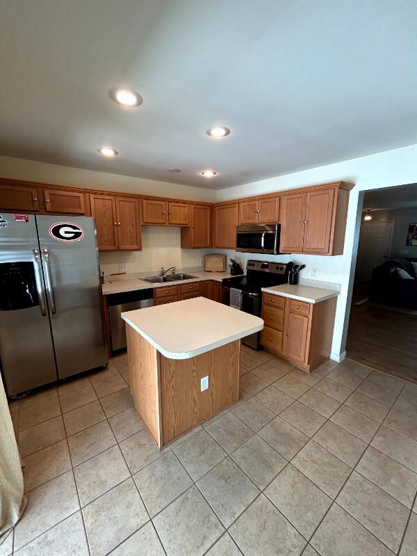 Building Photo - 122 Sonata Cir