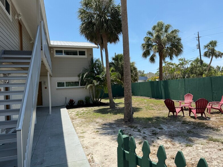 4 unit condo - 7006 Midnight Pass Rd