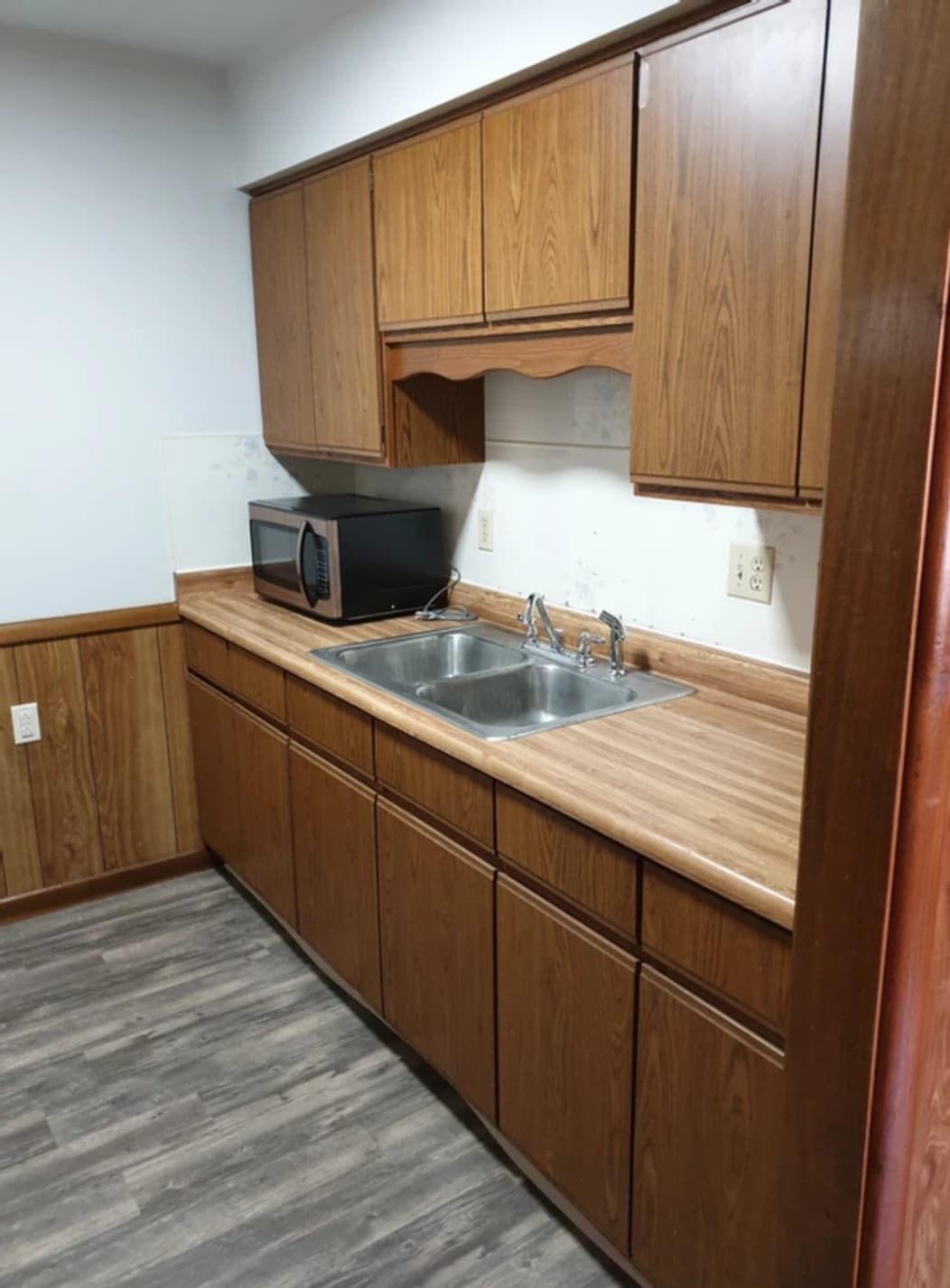 New appliances - 925 College Ave