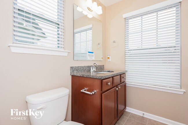 Building Photo - 11507 McDunkeld Dr