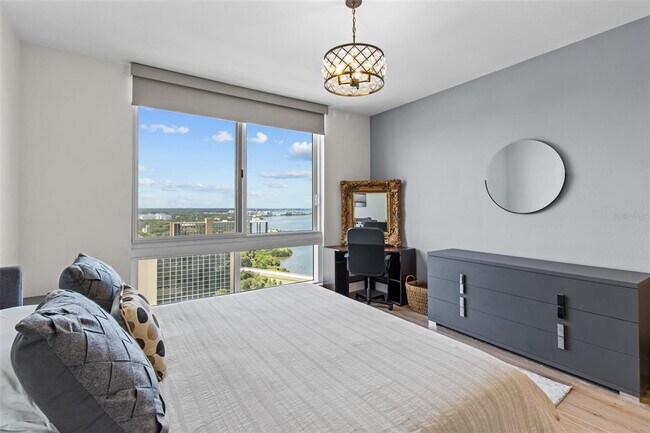 Building Photo - 331 Cleveland St