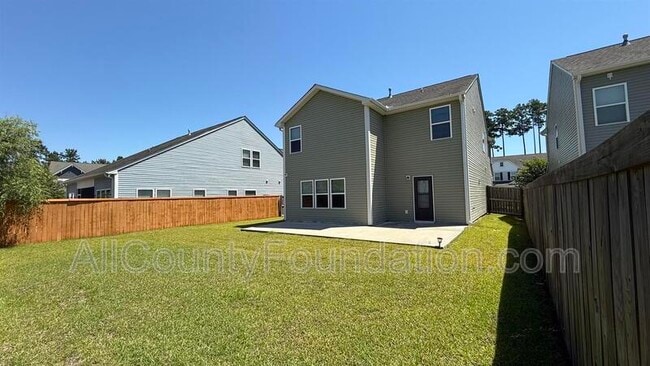 Building Photo - 340 Dunlin Dr