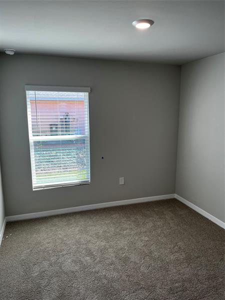 Building Photo - 2807 34th St SW