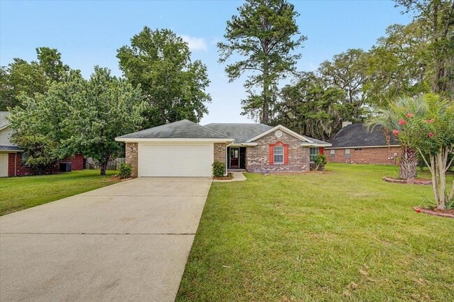 Building Photo - 4 Bed/2 Bath Updated Home in Richmond Heights