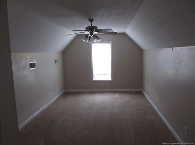 Building Photo - 231 Sharpsburg Rd