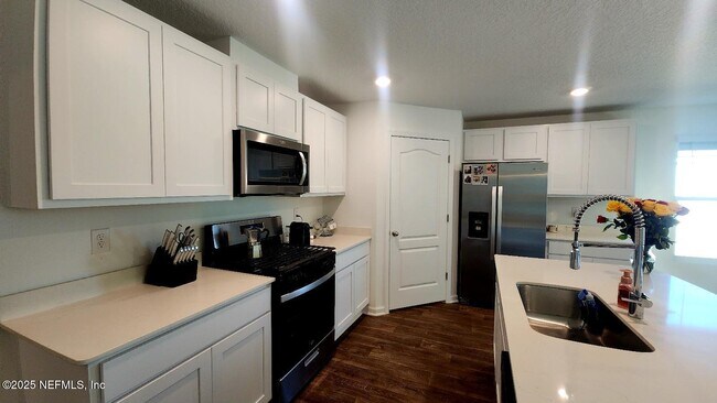 Building Photo - 348 Orellana Rd
