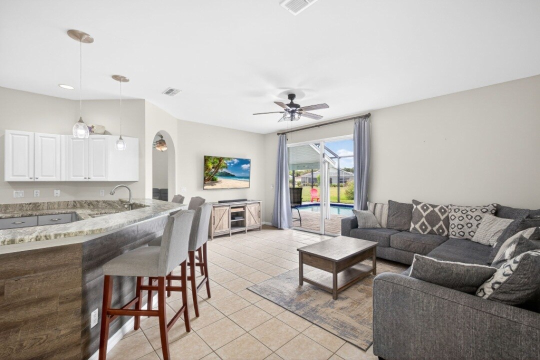 Building Photo - 21560 Brixham Run Loop