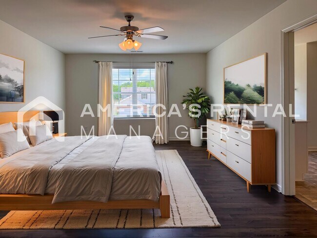 Building Photo - Move-in Special! Beautiful 5 Bed, 2 Bath h...