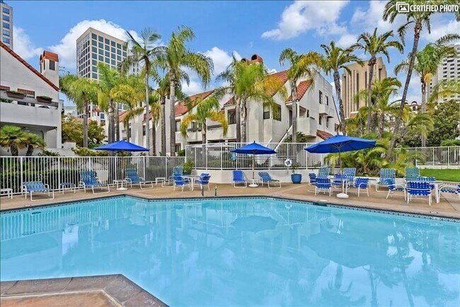 Enjoy a dip in the pool - 701 Kettner Blvd