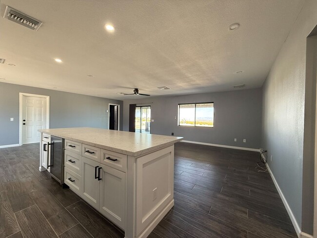 Building Photo - Remodeled 2 Bedroom Home in 29 Palms