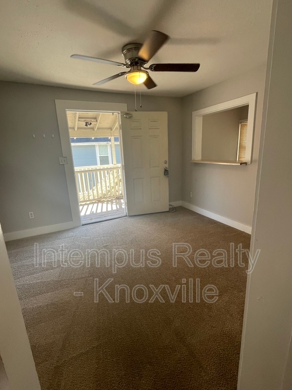 Building Photo - 1602 Dora St