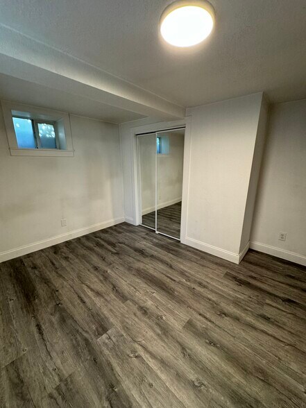 Building Photo - 244 C Ave