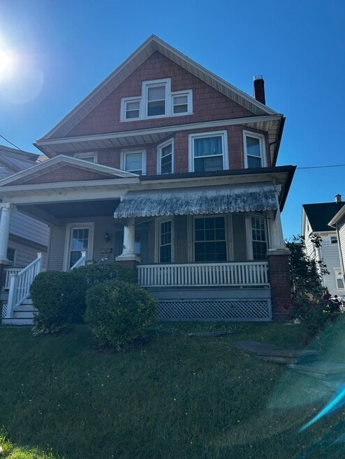 Building Photo - 308 North Blakely Street