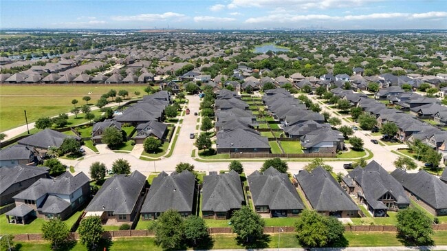 Building Photo - 13410 Ravens Park Ln