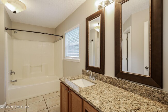 Building Photo - 936 Lake Sanford Ct