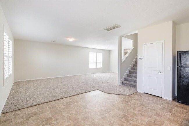 Building Photo - 15810 Mountain Willow Way