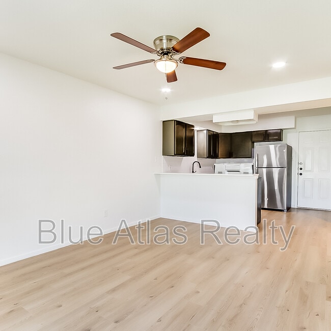 Building Photo - 408 Noble Ave