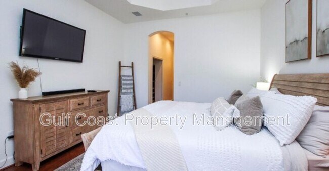 Building Photo - 17484 Old Harmony Dr