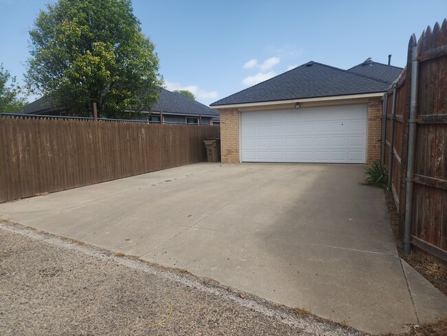 Building Photo - 22 Jynteewood Cir