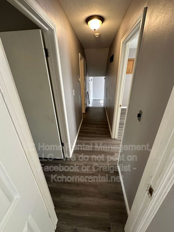 Building Photo - 10210 Fremont Ave