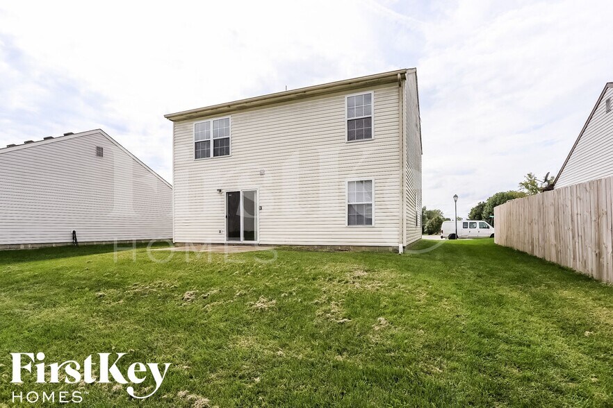 Building Photo - 347 Venus Dr