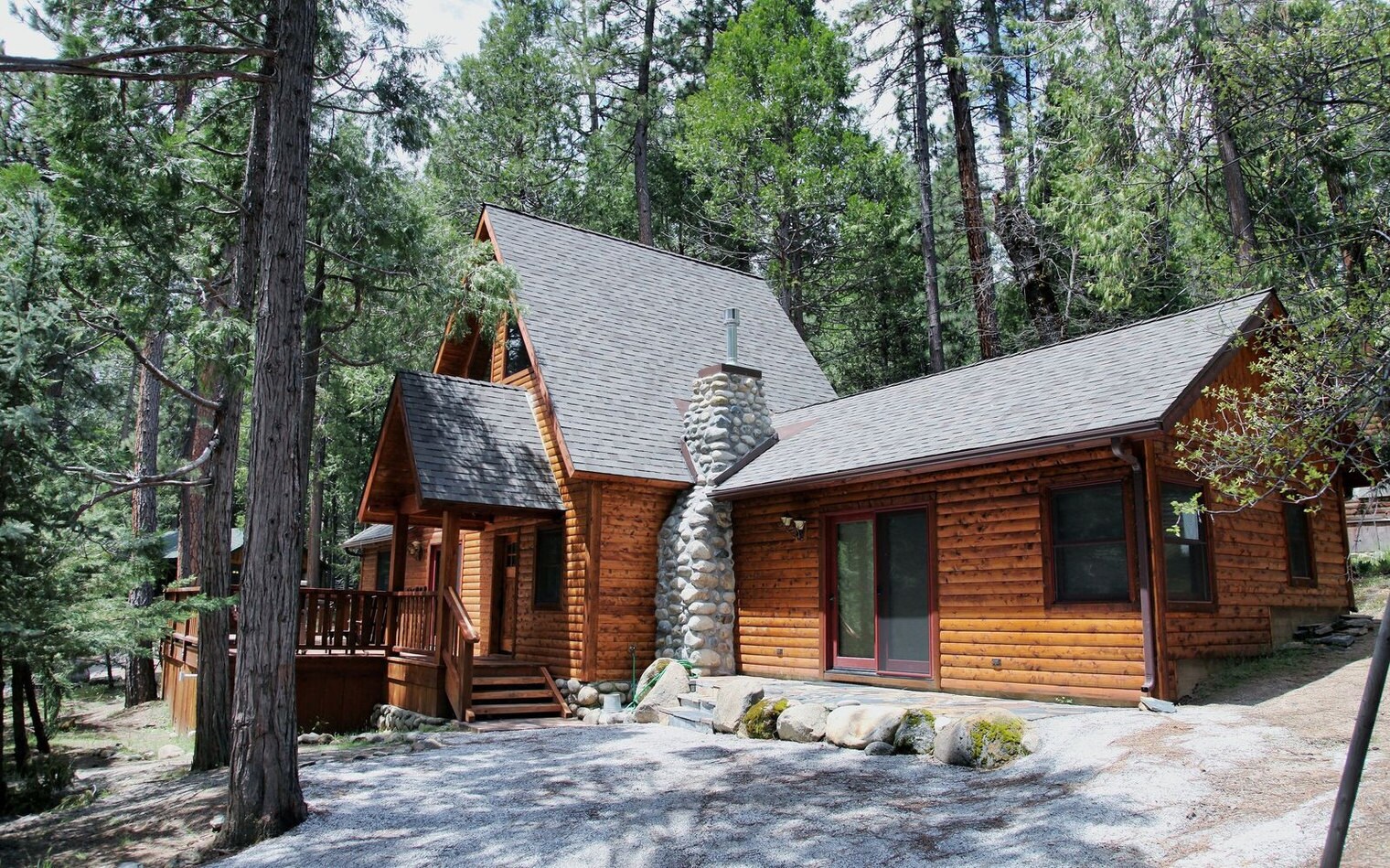 Building Photo - 8033 Woodpecker Way