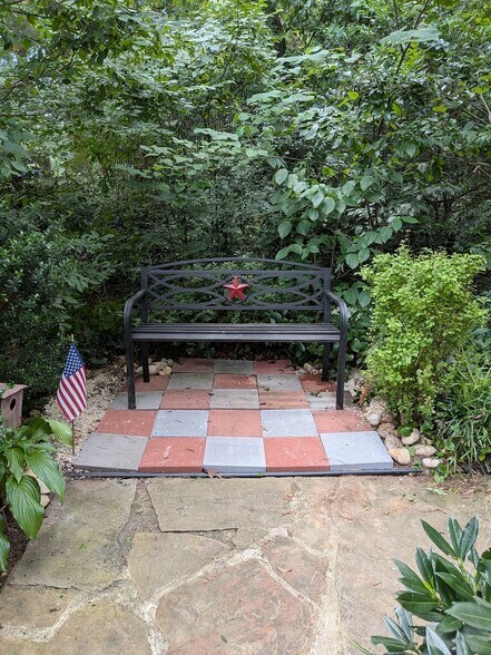 garden space - 3102 Valley Dr