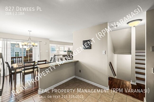 Building Photo - 827 Dewees Pl