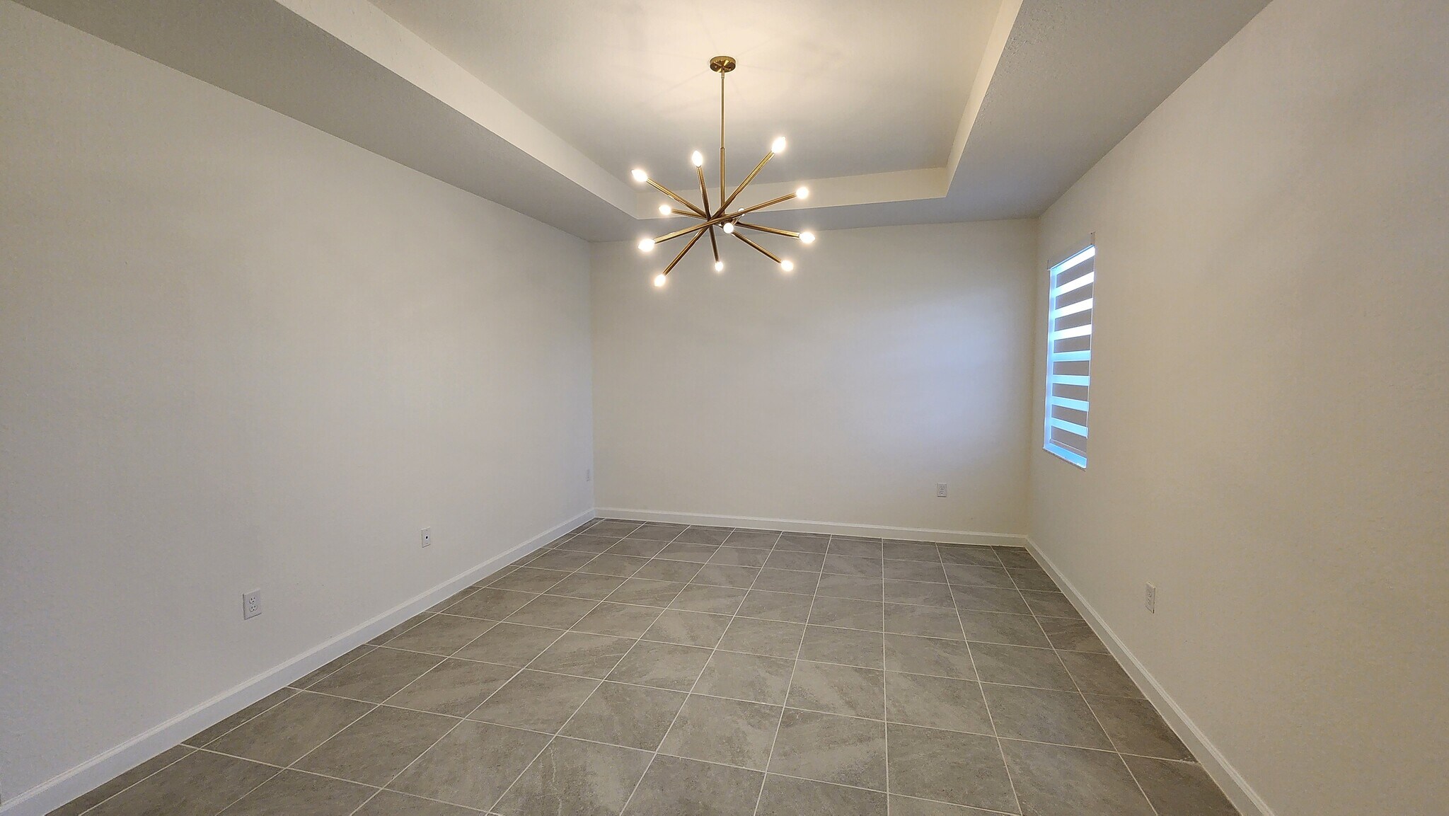 Building Photo - 2991 SE 23rd Ave