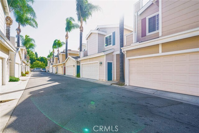 Building Photo - 17729 Superior St