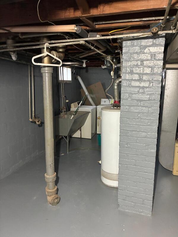 Building Photo - 314 Cole Ave