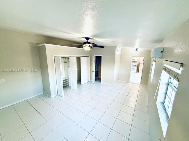 Building Photo - 255 W 64th St