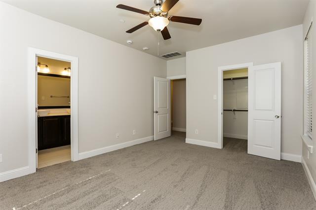 Building Photo - 1007 Brook Forest Ln