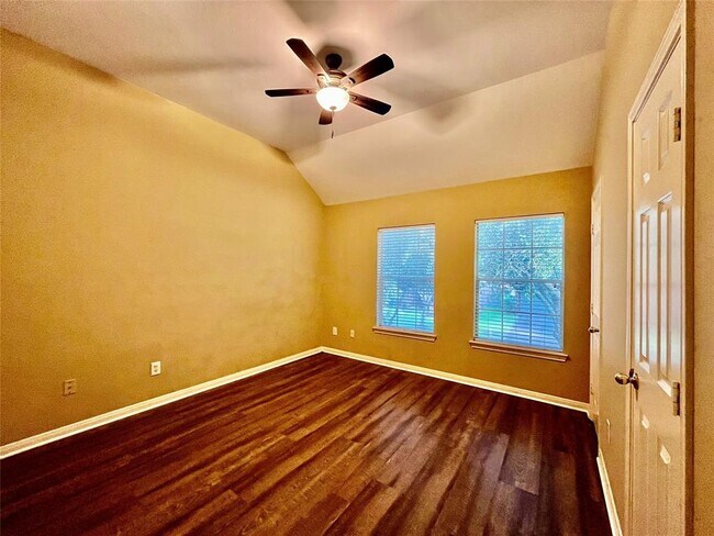 Building Photo - 6415 Coley Park