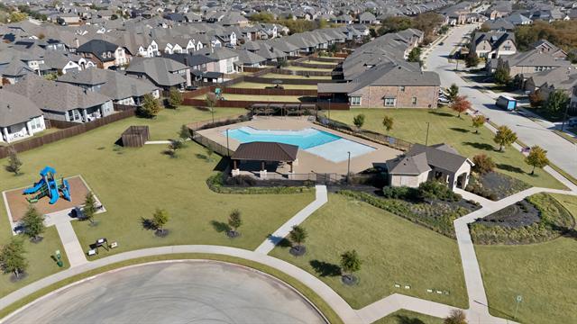 Building Photo - 1505 Adams Dr