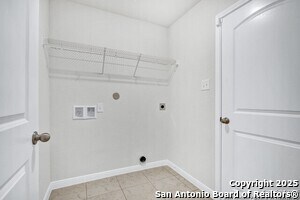 Building Photo - 7923 Bluewater Cove