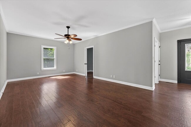 Building Photo - 3 Bedroom 2 1/2 Bath Pet Friendly Home For Rent In Rudolphtown Subdivision!