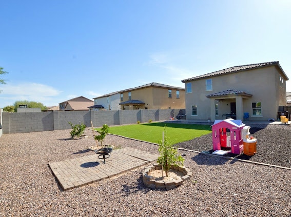 Building Photo - 17901 N Vera Cruz Ave