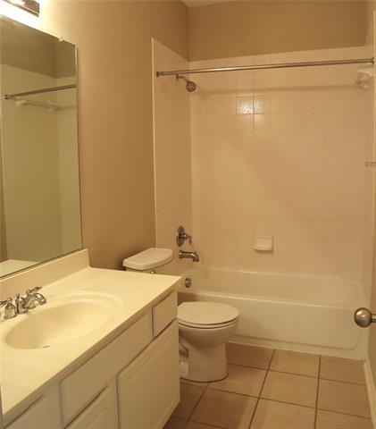 Building Photo - 1857 Sandpiper Ln