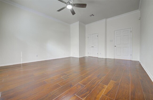 Building Photo - 6005 Sierra Leon