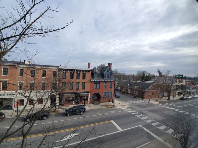 Building Photo - 34 S Hanover St