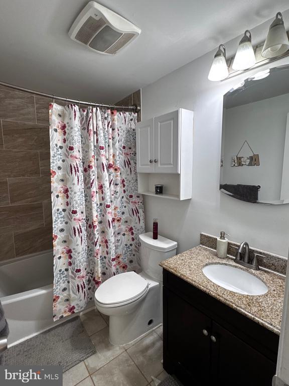 Building Photo - 318 Wood Hollow Ct